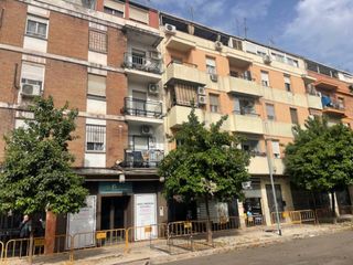 Piso  Avenida viñuela. Venta de piso