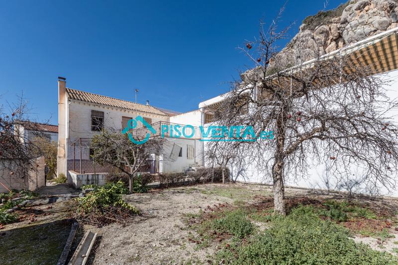 Foto 03fcf874-0454-4155-b594-baabc05c24ec. Doppelhaus mit parking in Íllora