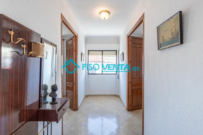 Foto 15b6f0ae-f619-4d38-8161-fb09049614b6. Doppelhaus mit parking in Íllora