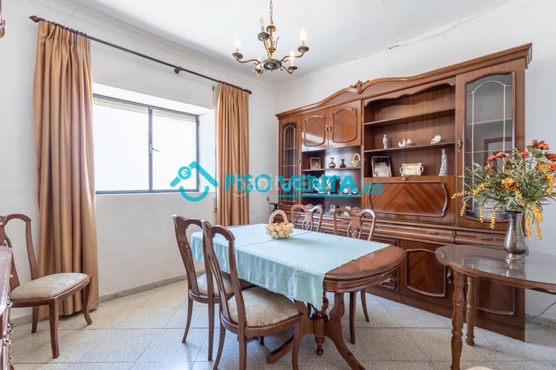 Foto c37b67bc-3ff3-4ce4-95c1-96767589d78e. Doppelhaus mit parking in Íllora