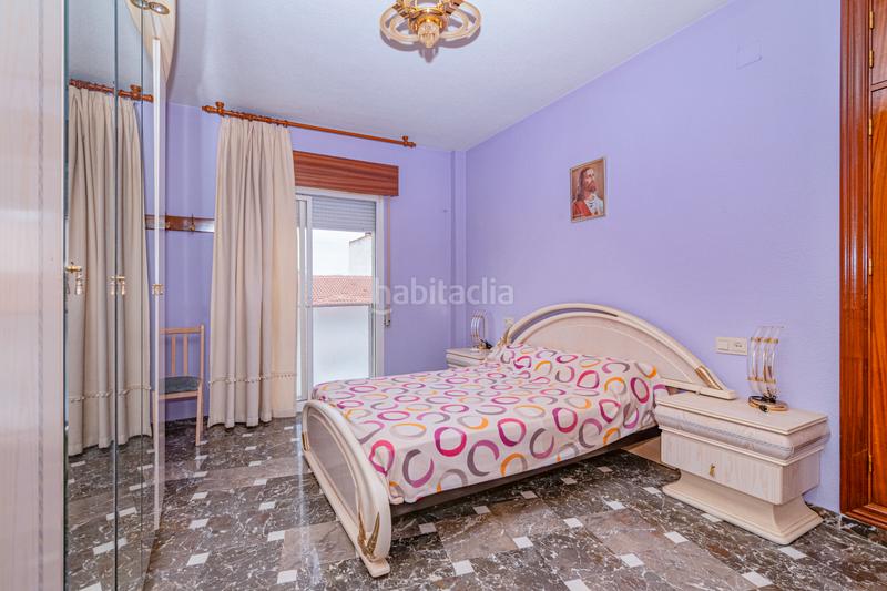 Foto ac27a981-bcb1-4006-a6c5-ae0b5d700bb3. Casa aparellada amb aparcament a Fuente Vaqueros