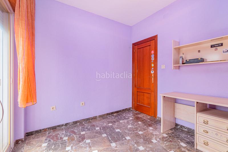 Foto dccb592d-5620-42e3-bf7c-a8e9e0415743. Casa aparellada amb aparcament a Fuente Vaqueros