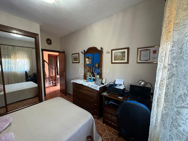 Foto 5e831199-a26d-43dd-9a19-72ea1c79b2f7. Xalet amb xemeneia calefacció aparcament piscina a Córdoba