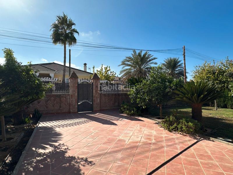 Foto a21c3b88-75bf-4dbe-9372-e995c8d356fa. Xalet amb xemeneia calefacció aparcament piscina a Córdoba