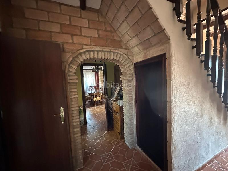 Foto b64c0237-9b65-4c7c-a4ff-f80de849486a. Xalet amb xemeneia calefacció aparcament piscina a Córdoba