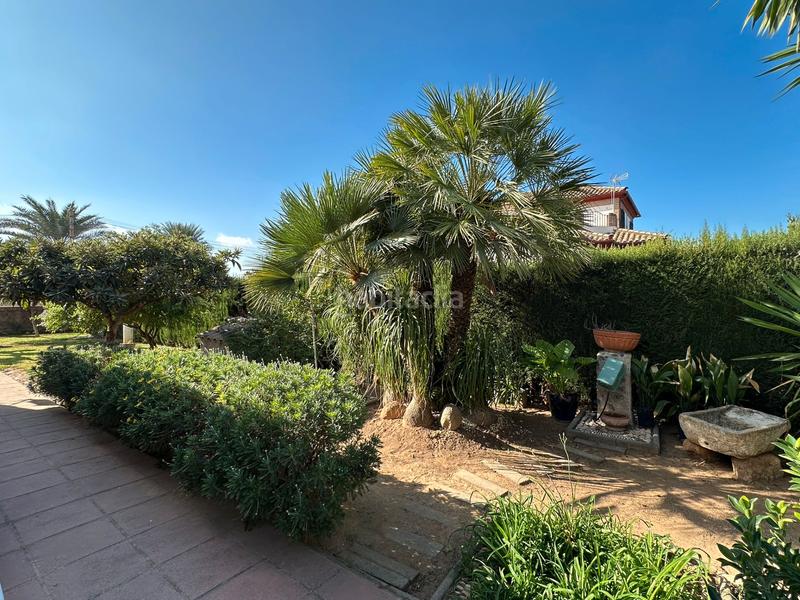 Foto eebbbb12-8fdb-4f5e-9bd1-54c0a681969c. Xalet amb xemeneia calefacció aparcament piscina a Córdoba