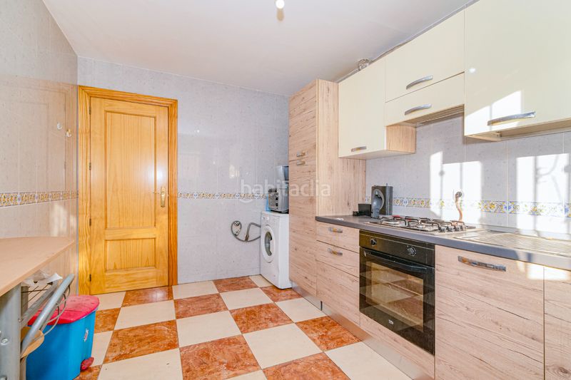 Foto b9385842-96da-40df-9883-91e808451130. Flat in Padul