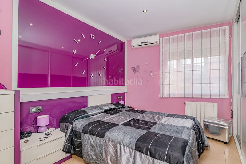 Foto 0a4d1f49-0c3d-4fd6-a4b2-52cb86c75459. Casa aparellada a Alfacar