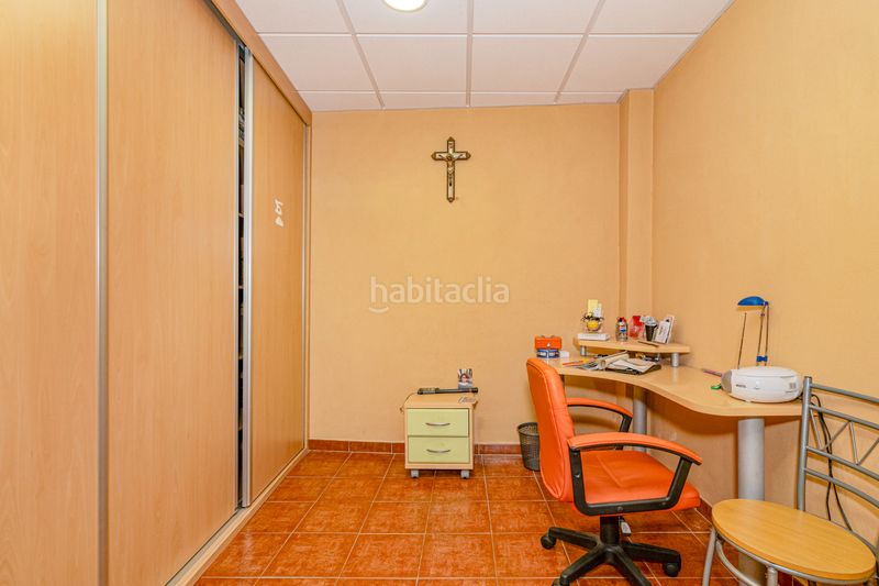 Foto 26aa3e43-20eb-47c8-8a3d-3e382af38bcc. Casa aparellada a Alfacar