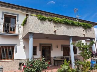 Xalet a Calle andalucía 77. Ref. 272 chalet en cuevas del becerro