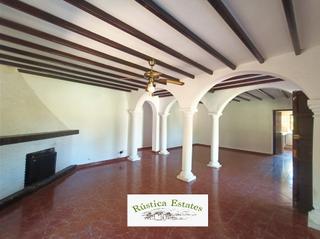 Chalet en La Concha - Resina Golf. Ref. 398 chalet con piscina en estepona, cerca de la playa