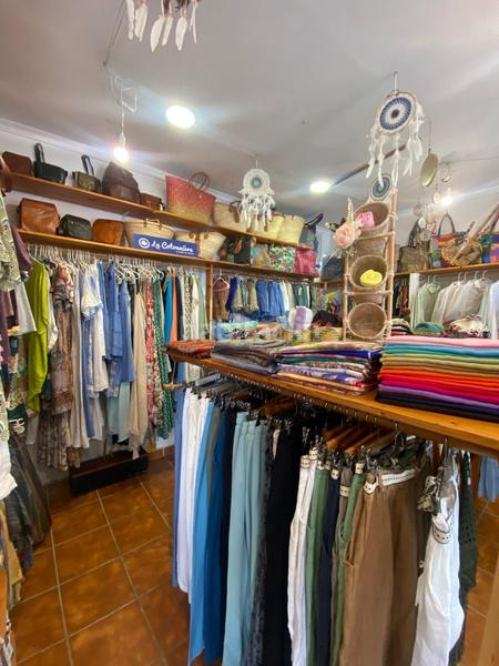 Foto 075e9a1f-8661-444b-961f-68975dac3b85. Local comercial local en 1º linea comercial en Tarifa ciudad Tarifa
