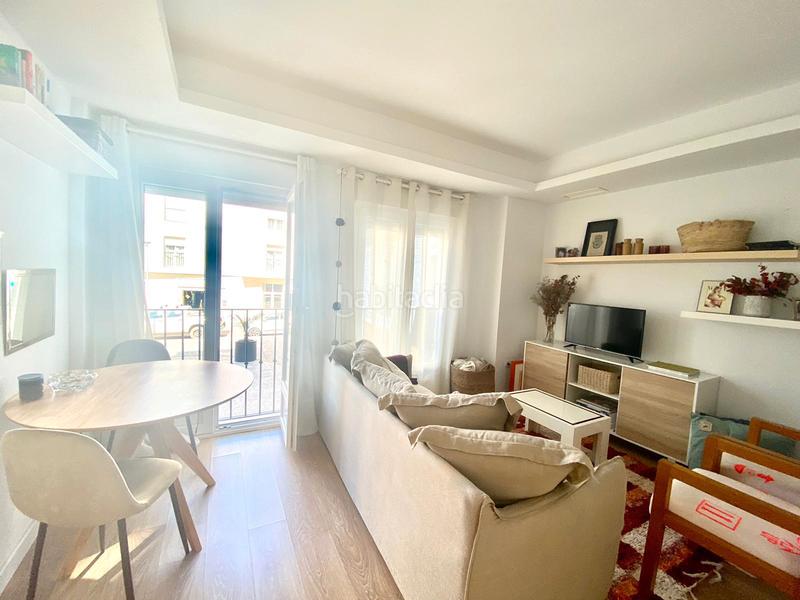 Foto e90aab35-67a2-4693-9c18-fd5aa8389d00. Apartamento piso en zona centro con piscina en Tarifa ciudad Tarifa