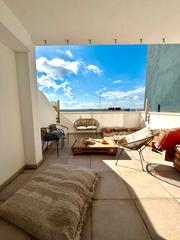 Pis a Calle san sebastián 21. Apartamento con vistas muy cerca de lap laya