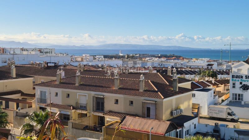 Foto 9cfbe7d2-981b-4ae8-acc9-d31a6ef08b0f. Àtic a calle pedro lobo 0 a Tarifa ciudad Tarifa