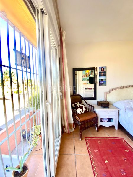 Foto 55099271-5708-45d3-8590-08502efceb07. Casa adossada a calle rodrigo pérez ponce 7 a Tarifa ciudad Tarifa