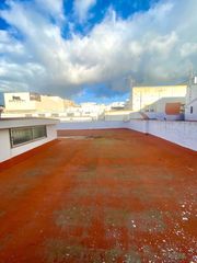 Pis a Calle santísima trinidad 14. Se vende en el casco antiguo
