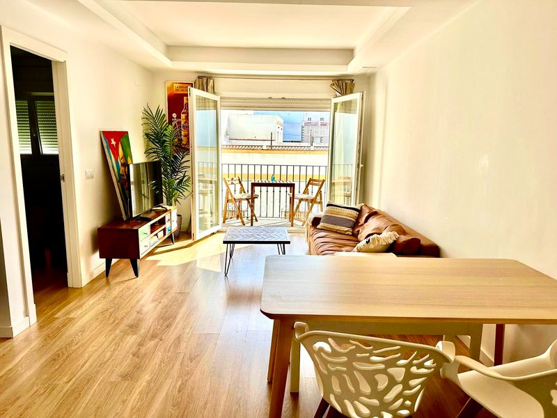 Foto 01101bb9-43dc-40bd-ac2c-5425c6b2eb31. Apartament a calle numancia 11 a Tarifa ciudad Tarifa