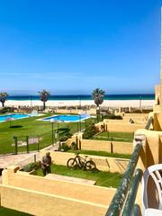 Apartament a Calle cigüeña blanca 23. Apartamento en 1º linea con parking