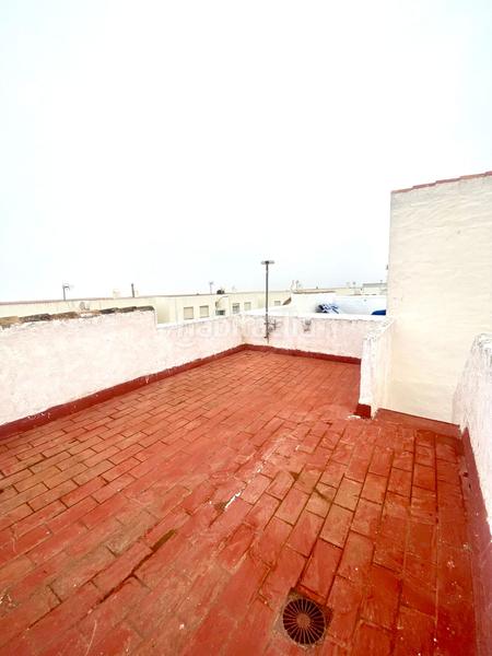 Foto 6f06402c-024c-48ad-bbd5-54663bdd8dc6. Casa adosada  con vistas al mar en Tarifa ciudad Tarifa