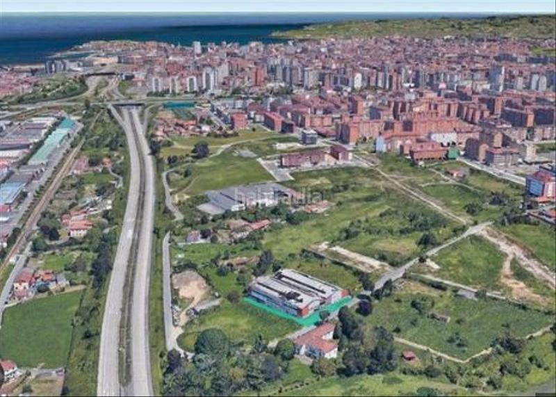 Foto d0b35018-384d-485e-aaec-f49a8477c177. Terreny residencial a Perchera Gijón