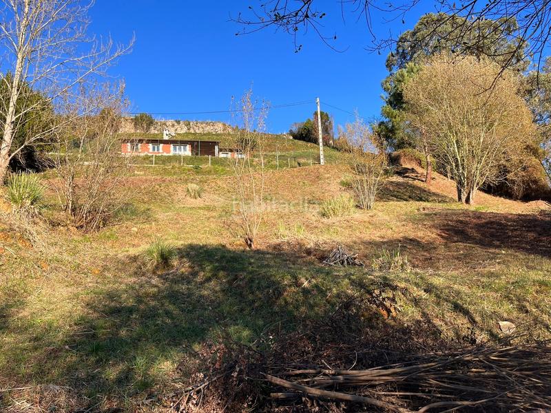 Foto a608a58c-4261-44b6-adf5-55df5664e7ab. Finca rústica espectacular finca edificable soleada en Gijón