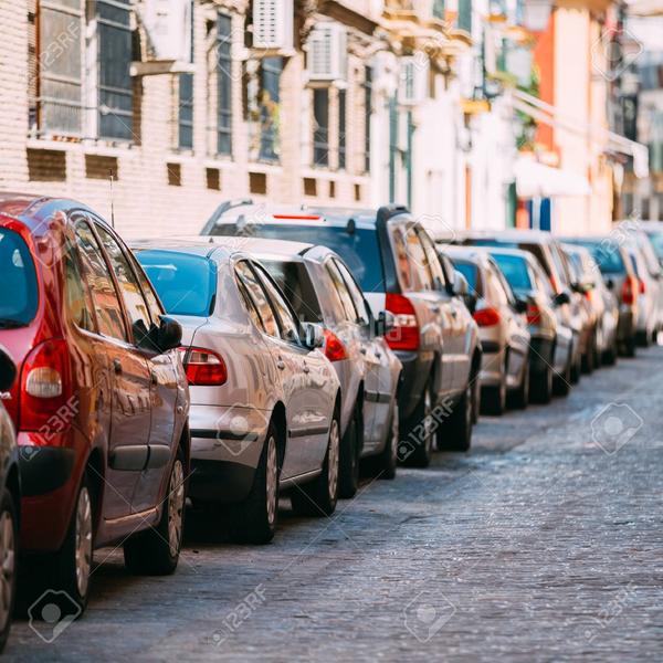 Foto 3976be57-4cfd-4af1-8c11-7cc8b3e86f63. Autoparkplatz in Perchera Gijón