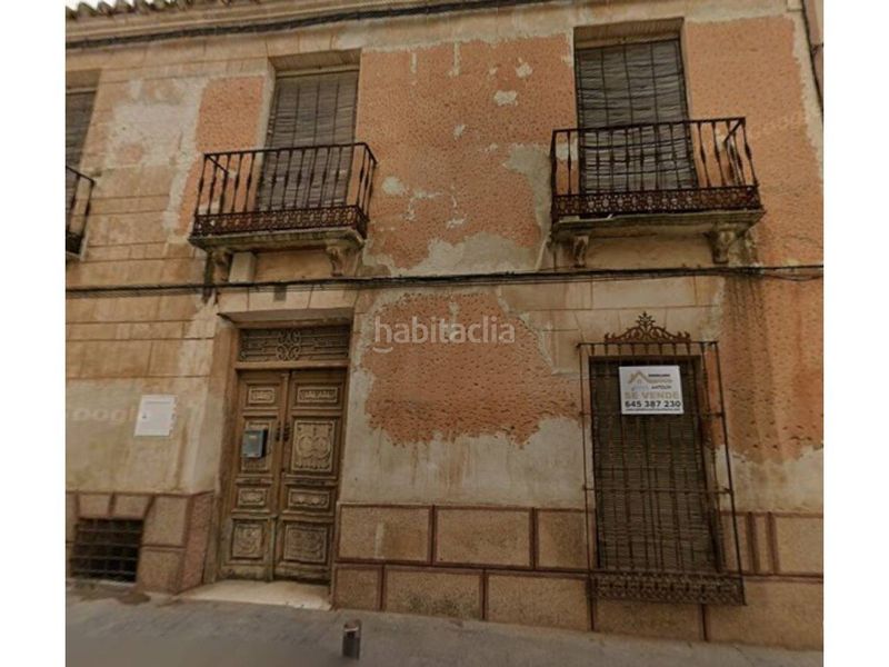 Foto 1db210ba-77d3-4ef8-85a0-570771f5d7a3. Casa amb aparcament a Manzanares