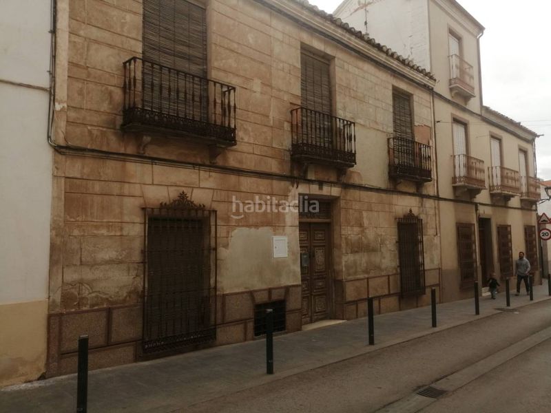 Foto a99ebea6-b6f5-48fc-a1ed-e97a31b56ba2. Casa amb aparcament a Manzanares