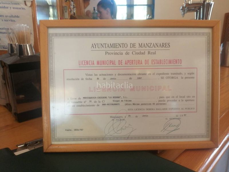 Foto af3e9794-7bbb-4c87-9a30-3fd19d034b8a. Local comercial a Manzanares
