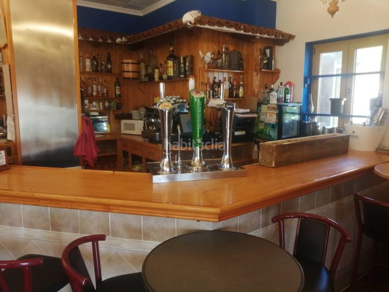 Foto b9cea6a9-9370-4298-b843-306e1b848777. Local comercial a Manzanares
