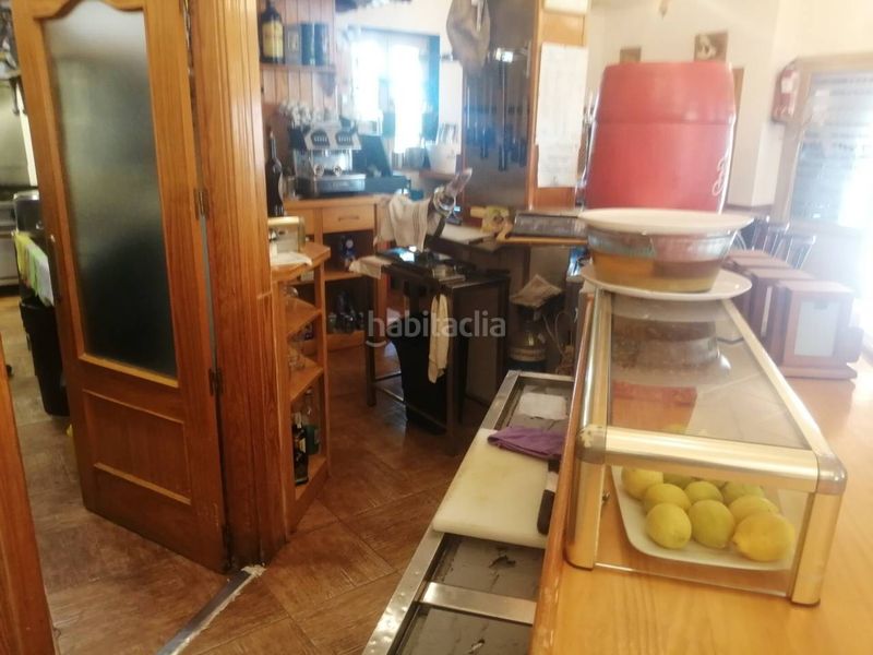 Foto cb1fe0fc-6458-40b4-8461-978c2d9fa9bd. Local comercial a Manzanares