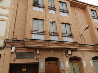 Appartement  Lope de vega. Gran piso en el centro con patio privado.