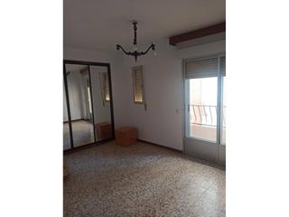 Appartement  Miguel de cervantes. Piso para reformar en el centro economico