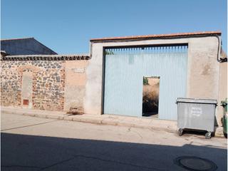 Area edificabile industriale  Marcelino sánchez. Gran solar en la zona del campo de futbol y piscina.
