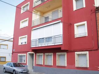 Appartement  Menéndez pelayo. Piso para reformar en la zona del centro de salud