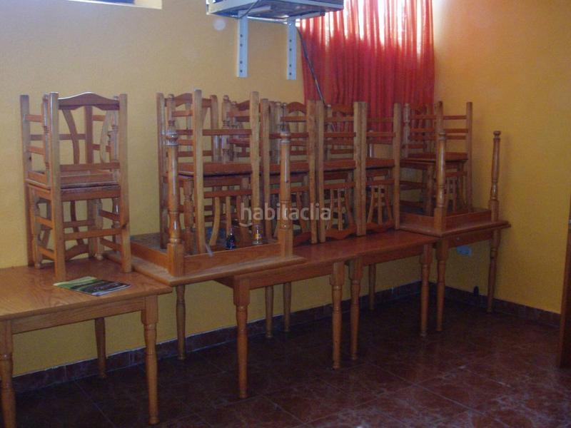 Foto 76ed32a4-c638-4eb1-b0e7-a04c6f8b20c8. Local comercial a Manzanares
