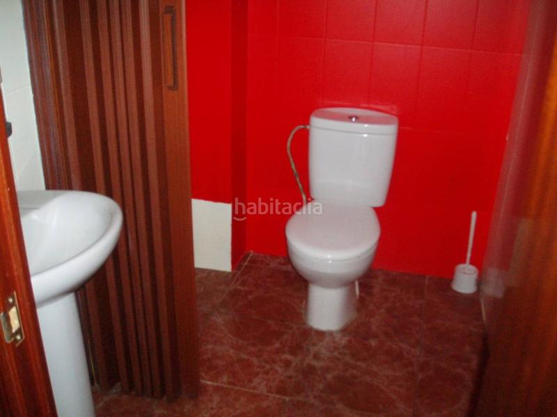 Foto d9073936-44f1-4273-97c8-d3e8cc737d2b. Local comercial a Manzanares