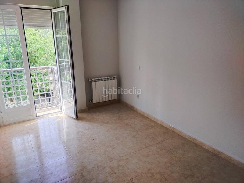 Foto 5763752c-f9f6-45a5-b279-1fd1cfa27e83. Piso impresionante piso todo exterior a estrenar en Manzanares