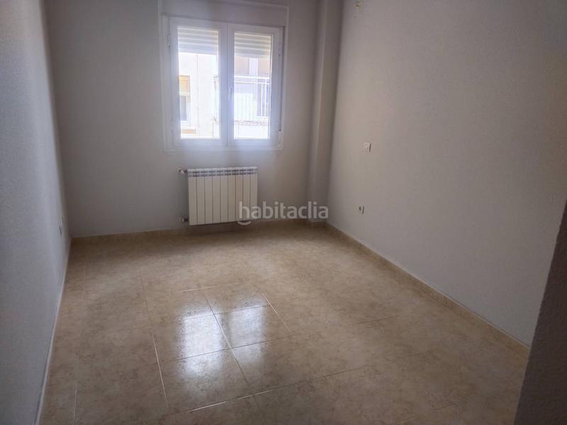 Foto c1be07a1-7481-41c0-8bb9-6b7531a090aa. Piso impresionante piso todo exterior a estrenar en Manzanares