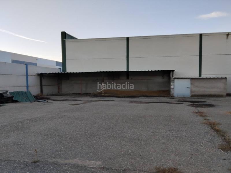 Foto a55f3e84-04a1-4013-8c63-a260d937b077. Fabrikhalle mit heizung in Torralba de Calatrava