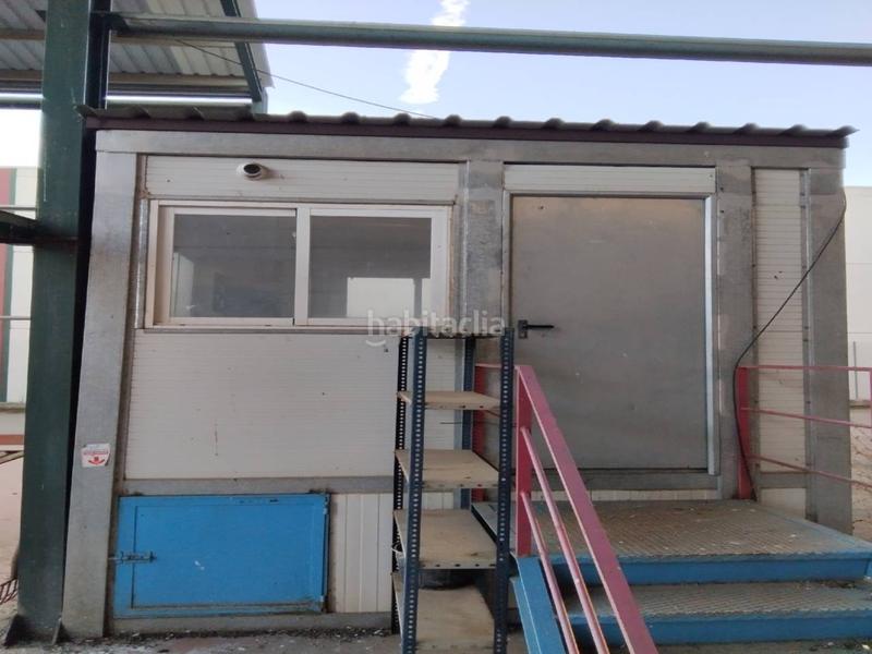 Foto b61d9b78-750c-4043-9f32-f59ca3576b4e. Fabrikhalle mit heizung in Torralba de Calatrava