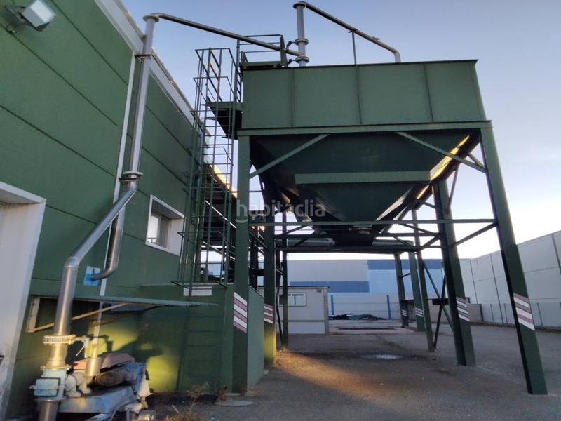 Foto df10fa99-6b7f-477c-b312-04e53c368761. Fabrikhalle mit heizung in Torralba de Calatrava