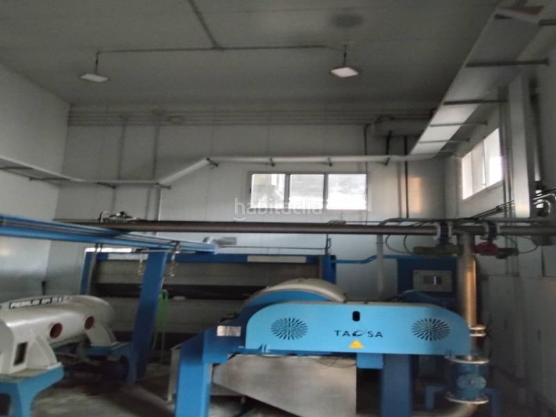 Foto f54efc78-cc30-4ef9-9e1b-9427d2eea7dc. Fabrikhalle mit heizung in Torralba de Calatrava