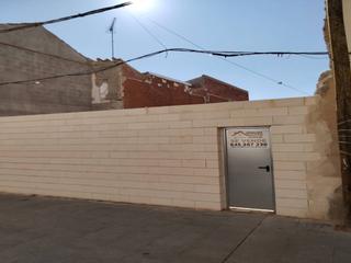 Solar industrial  Calle doctor muñoz úbeda. Solar en venta en manzanares