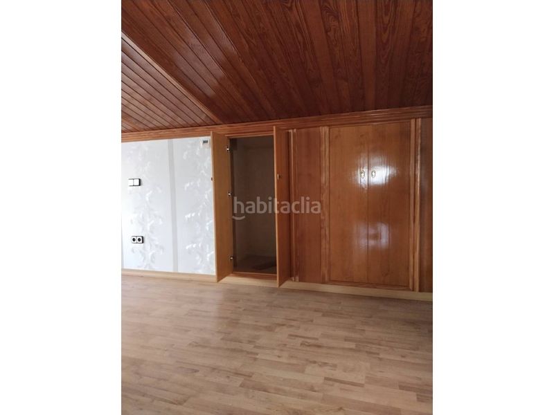 Foto 615caa0a-3c6c-4ba3-90f4-6aff4693bf52. Casa amb calefacció aparcament a Manzanares