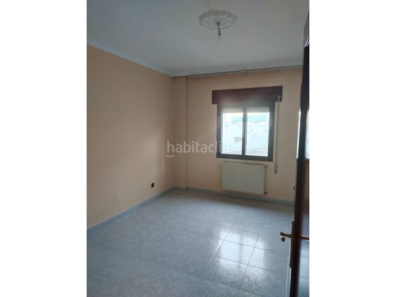 Foto 61e30579-2bec-4d0f-b3a3-85b8fa23e284. Casa amb calefacció aparcament a Manzanares