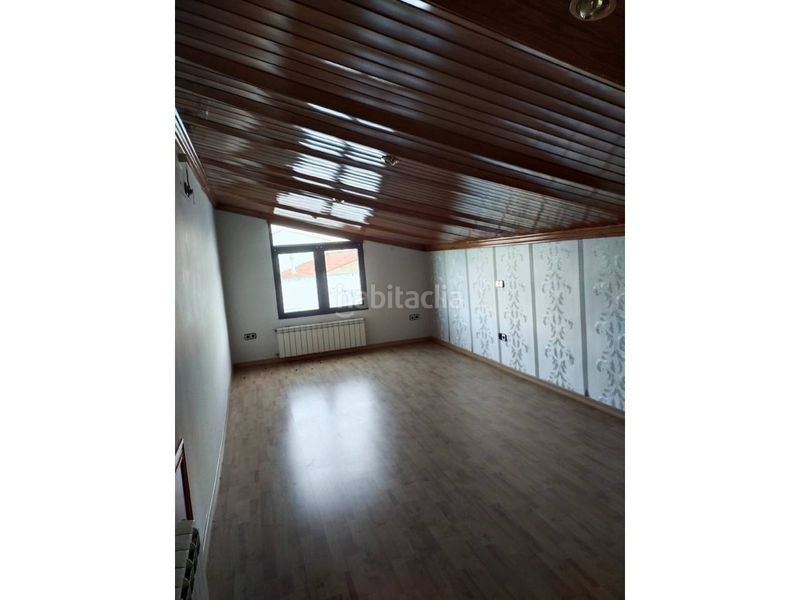 Foto 653fe53c-6e9b-41da-9e5f-c040fc177607. Casa amb calefacció aparcament a Manzanares