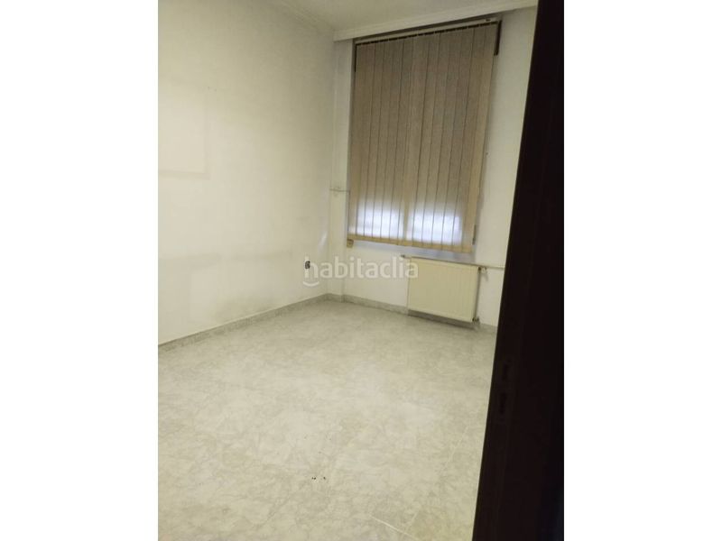 Foto a902cb38-7272-44a8-b0be-e545f2ab22c1. Casa amb calefacció aparcament a Manzanares