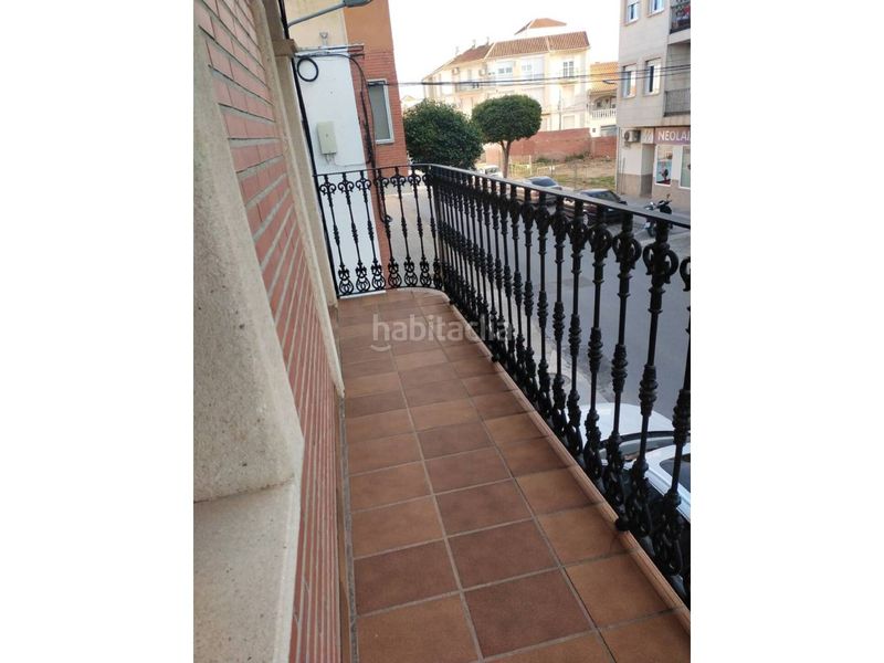 Foto d34d25ef-528b-4367-b2ef-7b752d90642b. Casa amb calefacció aparcament a Manzanares